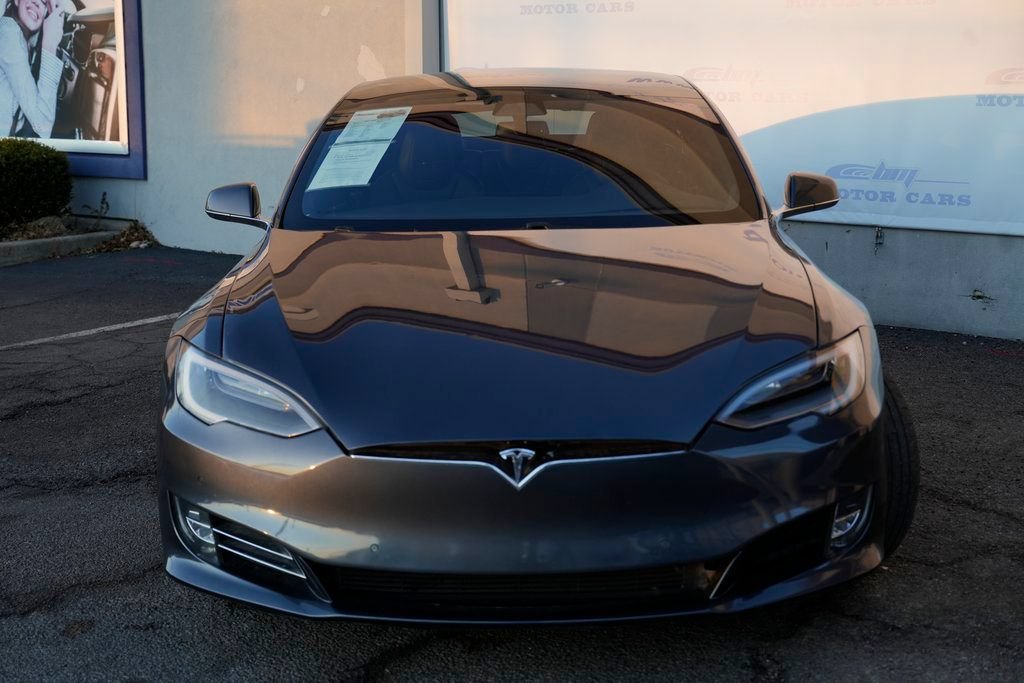 Used 2017 Tesla Model S 75D AWD/4WD image 5