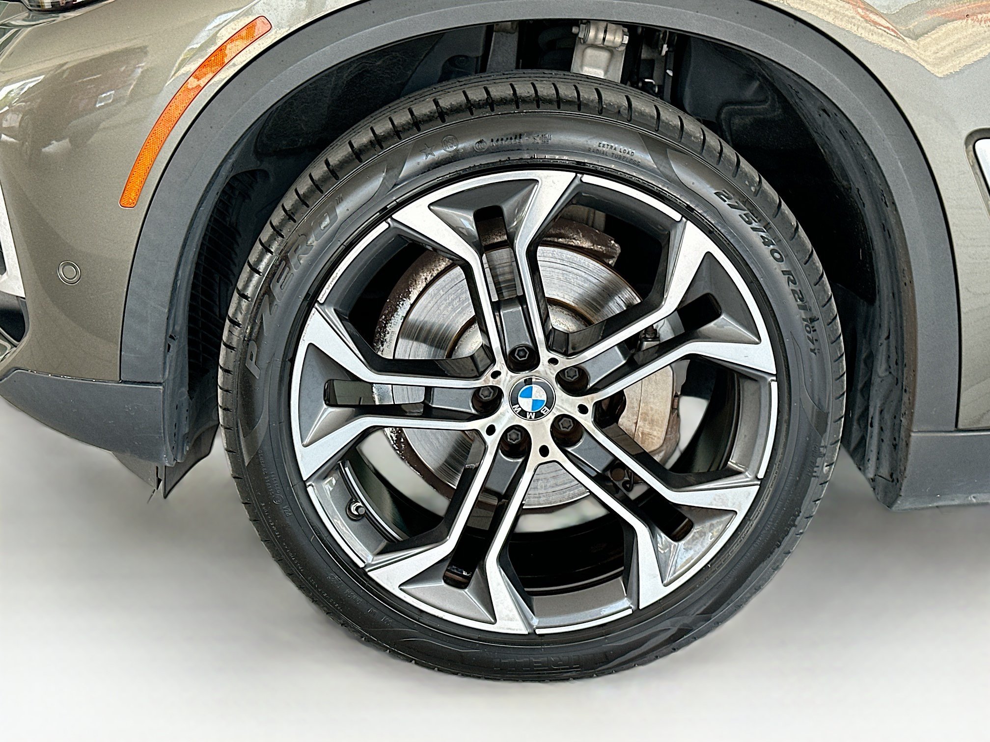 Used 2023 BMW X5 xDrive40i w/ Premium Package AWD/4WD image 33