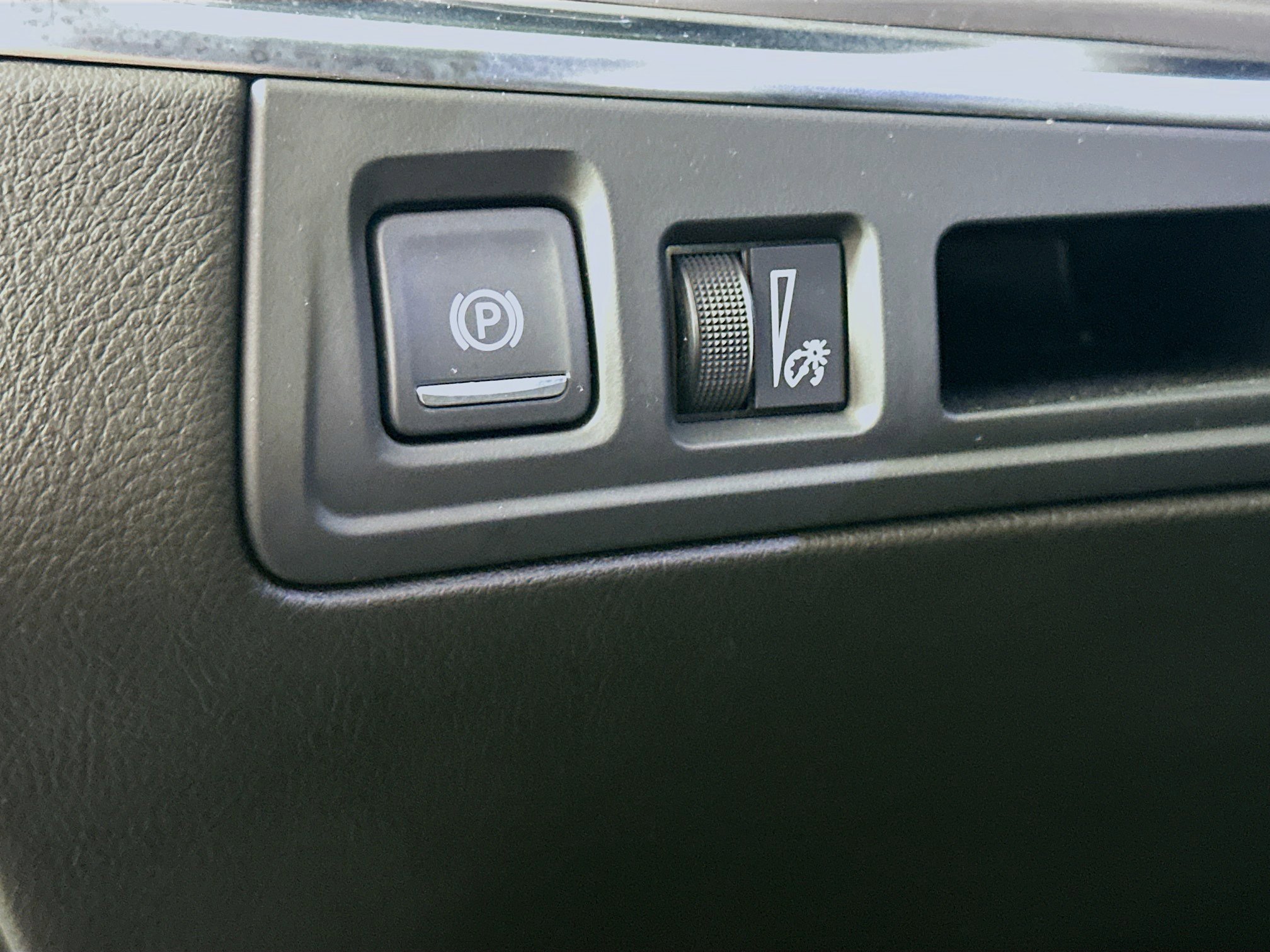 Used 2022 Cadillac XT5 Luxury image 17