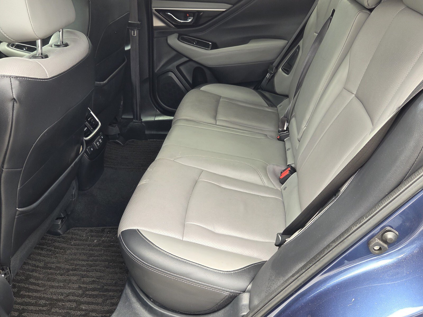Used 2021 Subaru Outback Limited AWD/4WD image 5