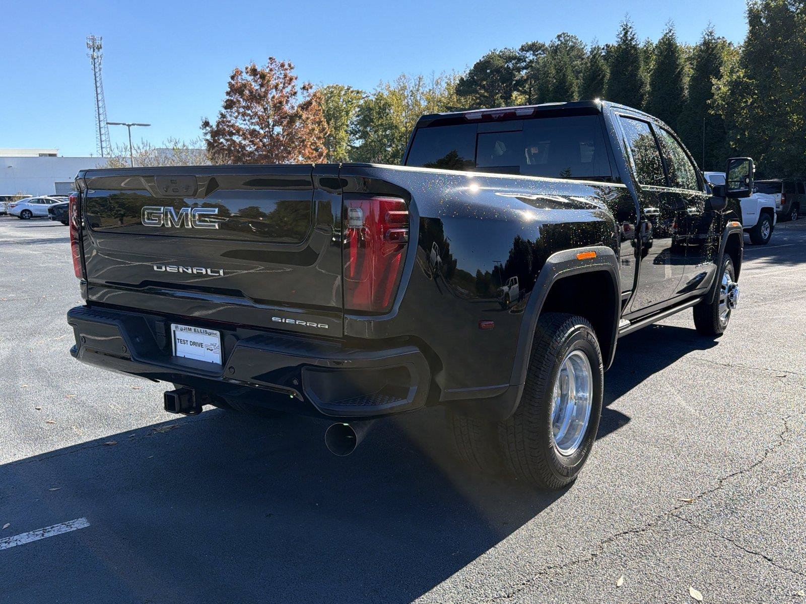 New 2026 GMC Sierra 3500 Denali Ultimate AWD/4WD image 6