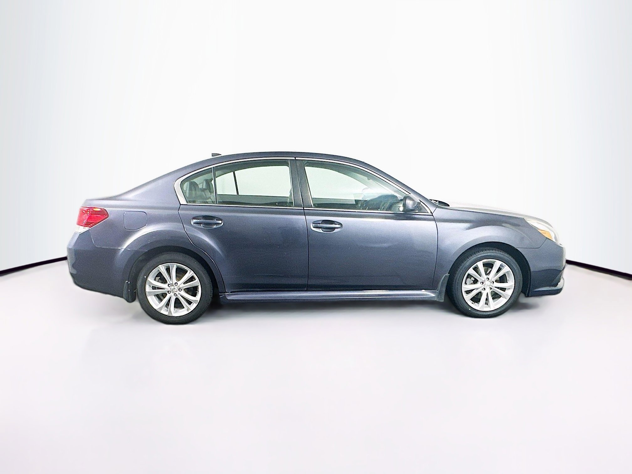 Used 2014 Subaru Legacy 2.5i Limited AWD/4WD image 10