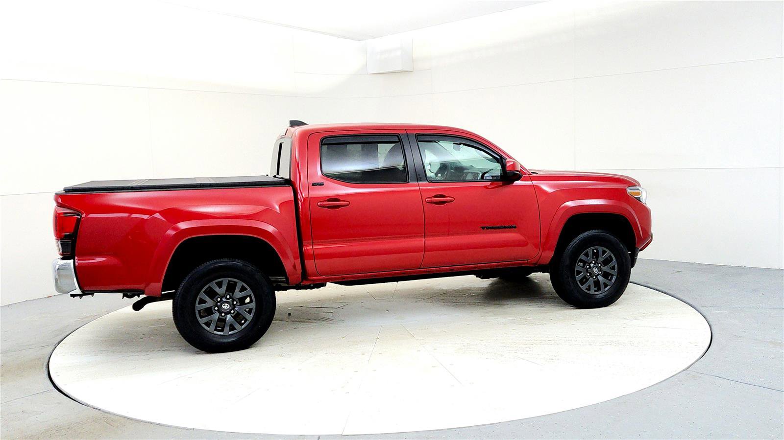 Certified 2023 Toyota Tacoma SR5 image 6