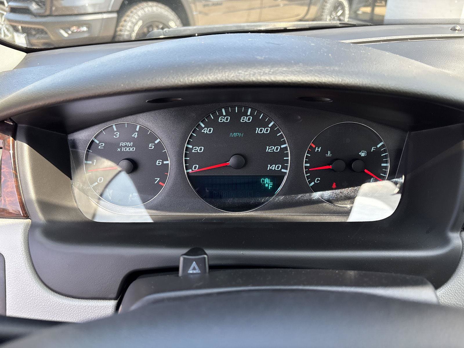 Used 2014 Chevrolet Impala LT w/ LT Sunroof Package FWD image 15