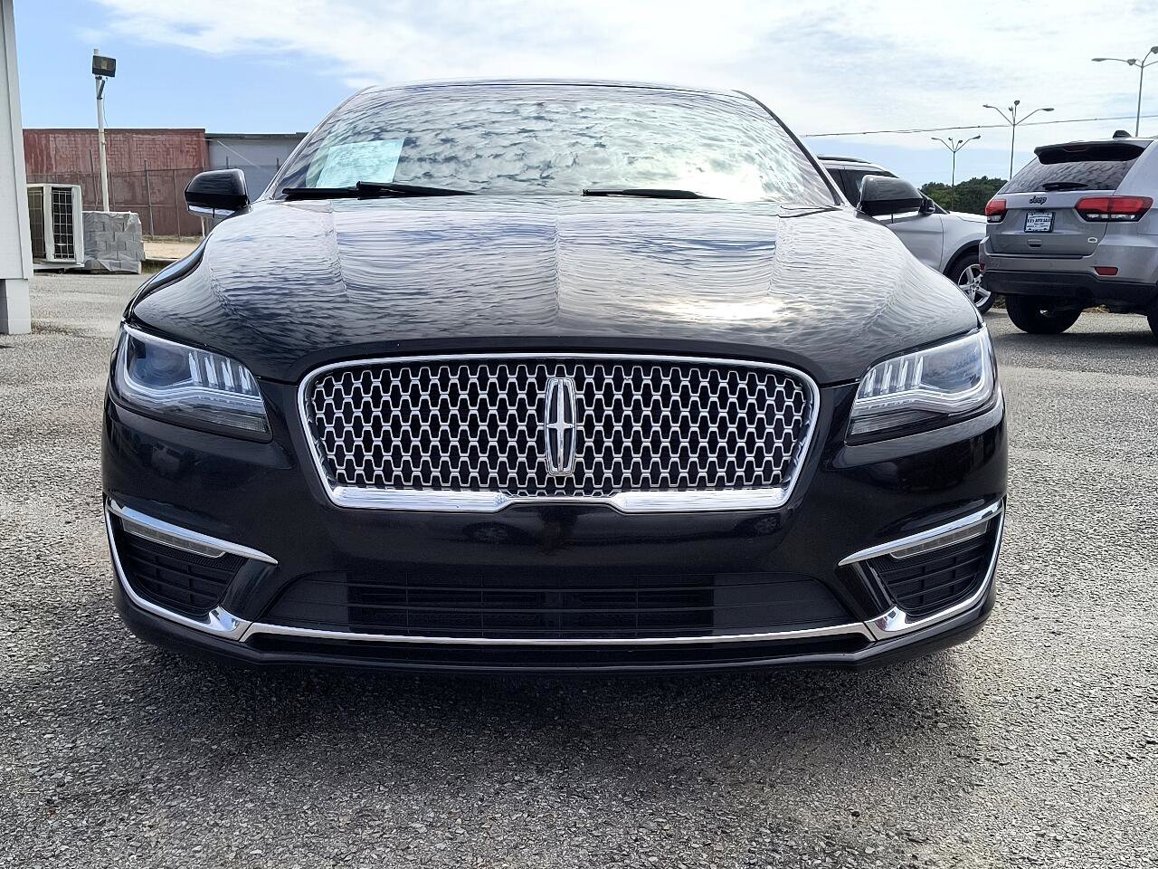 Used 2019 Lincoln MKZ Premiere image 10