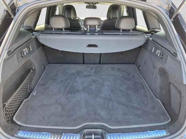 Used 2024 Mercedes-Benz GLC 300 image 6