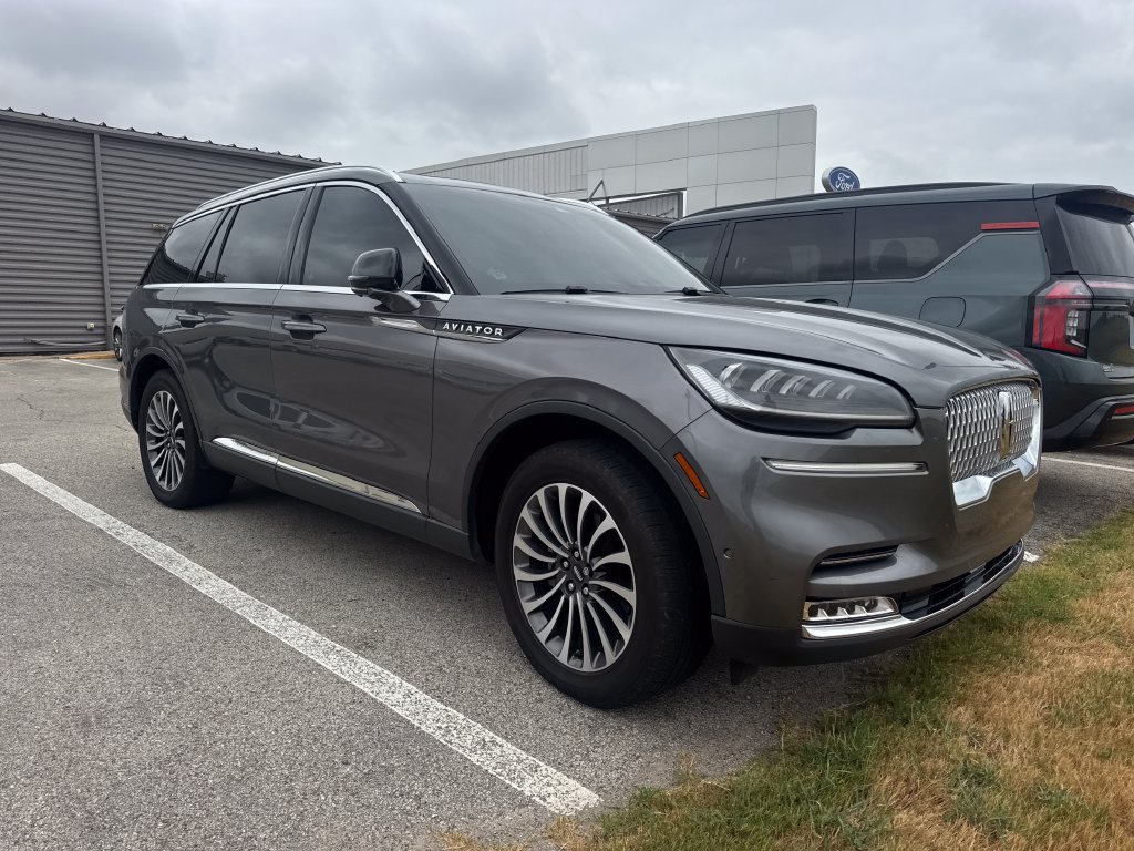 Used 2021 Lincoln Aviator Reserve w/ Equipment Group 201A AWD/4WD image 5