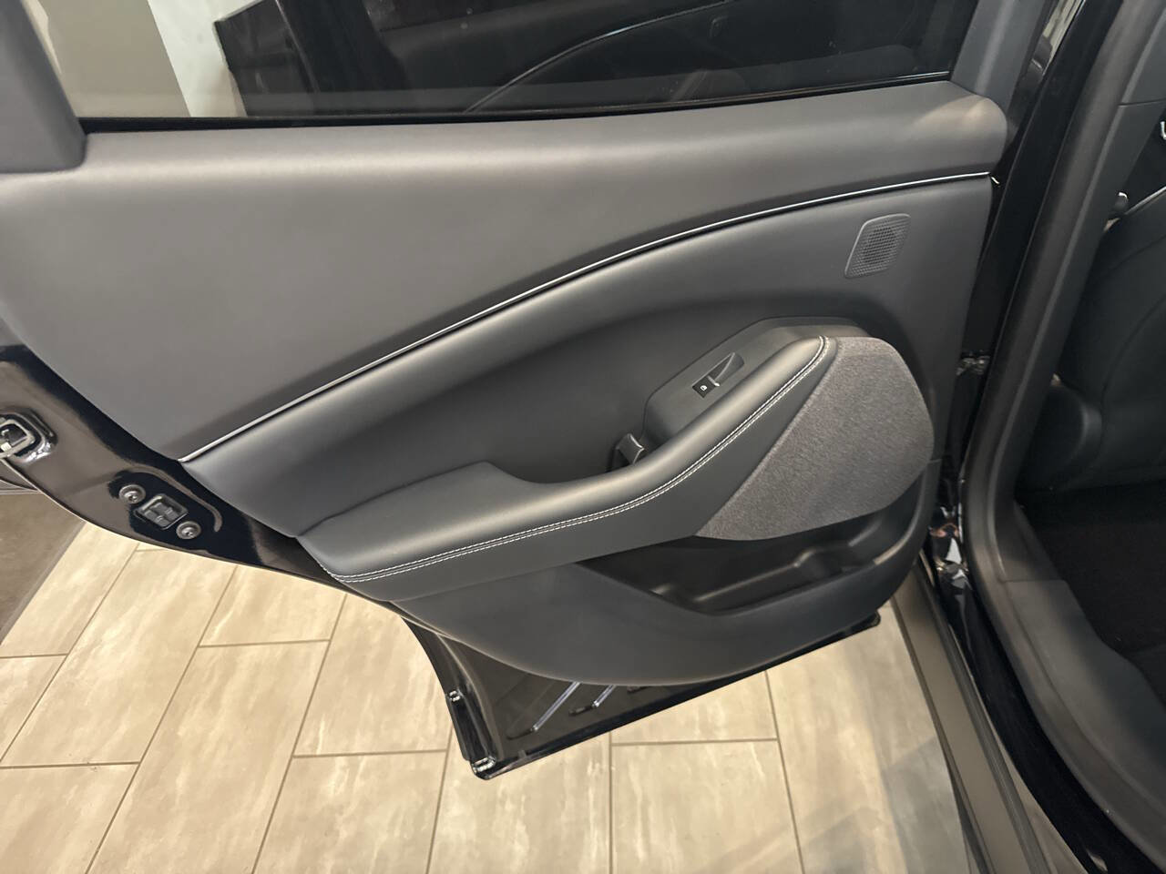 Used 2024 Ford Mustang Mach-E Premium image 36