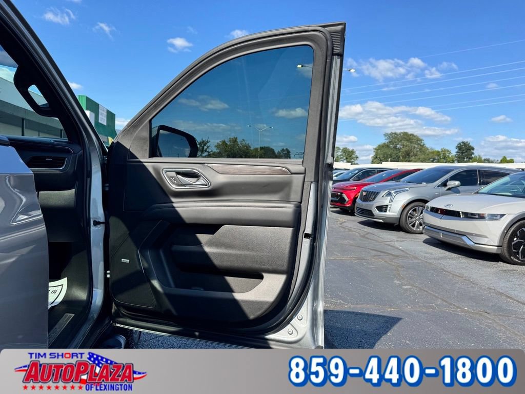 Used 2023 Chevrolet Suburban Z71 w/ Z71 Off-Road Package AWD/4WD image 55