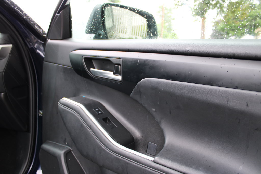Used 2025 Toyota Highlander XSE AWD/4WD image 21