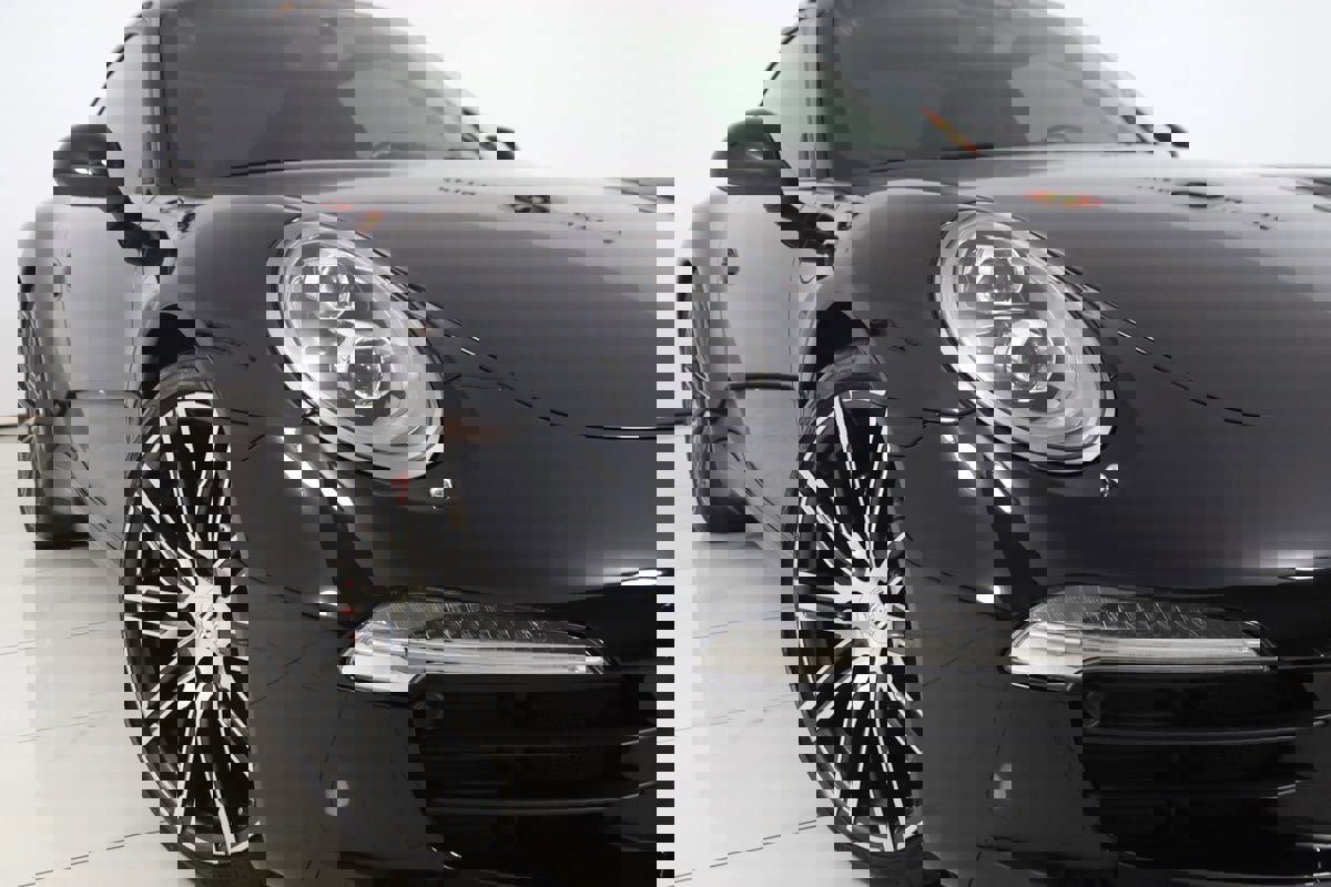 Used 2016 Porsche 911 Carrera Black Edition w/ Sport Chrono Package image 21