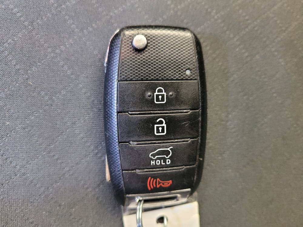 Used 2019 Kia Sorento FWD image 32