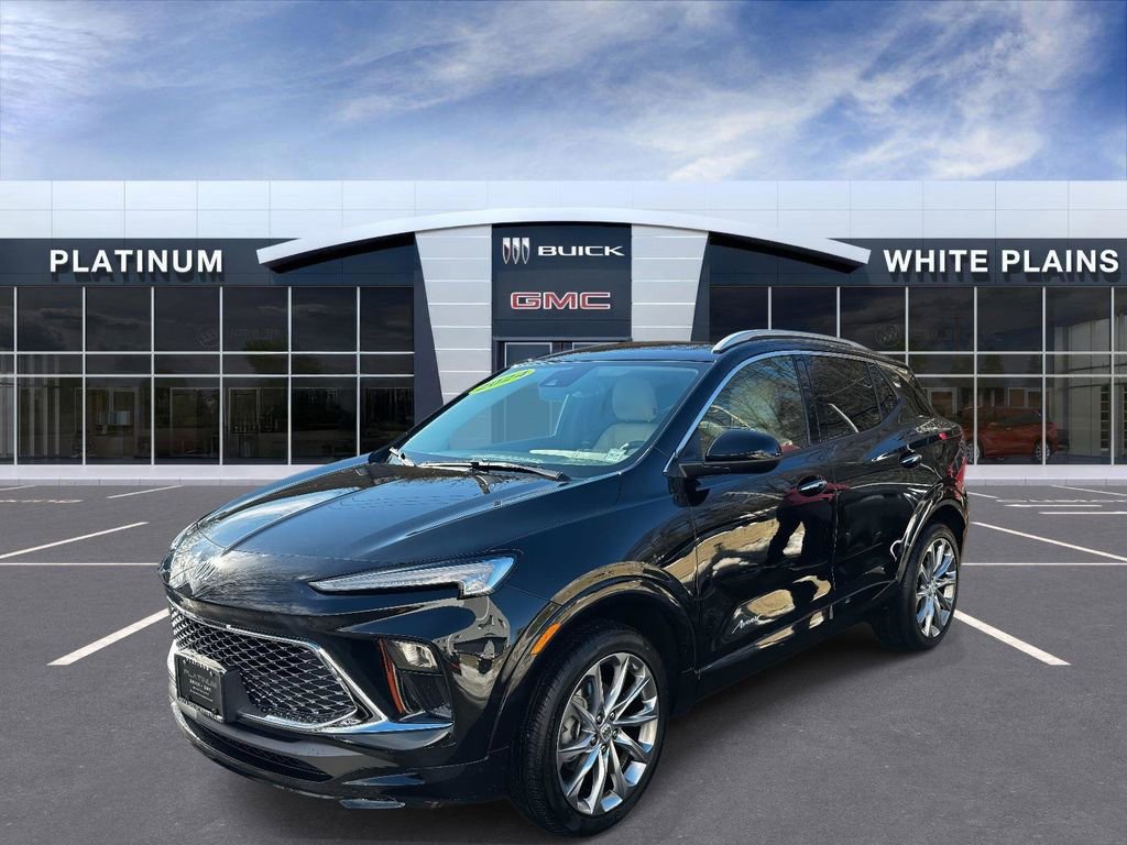 Used 2024 Buick Encore GX Avenir image 4