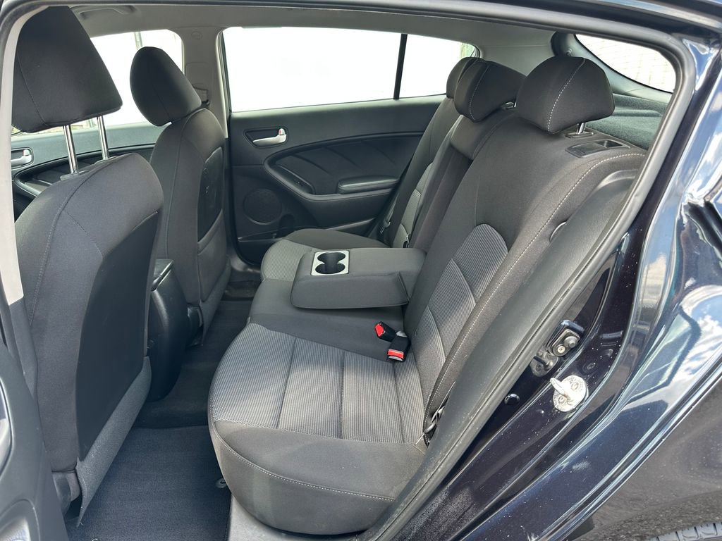 Used 2017 Kia Forte LX FWD image 21