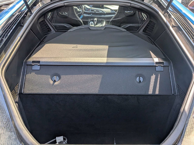 Used 2016 BMW i8 AWD/4WD image 15