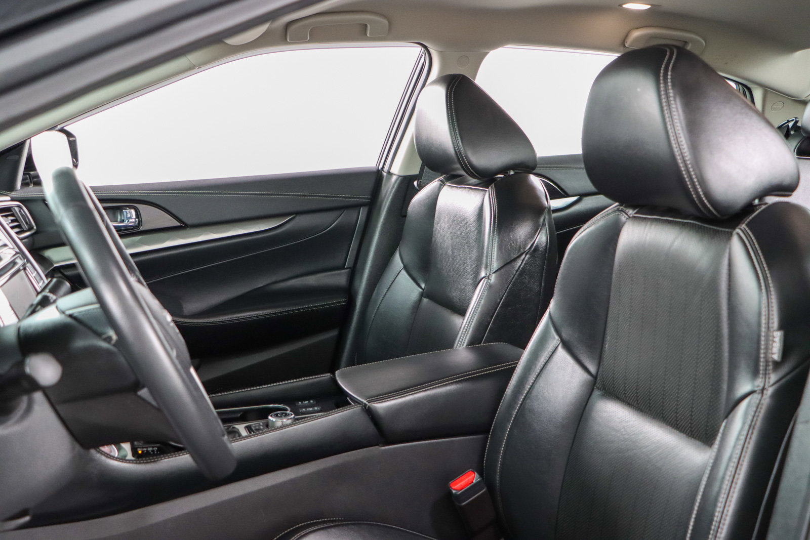 Used 2023 Nissan Maxima SV w/ Floor Mat Group image 23