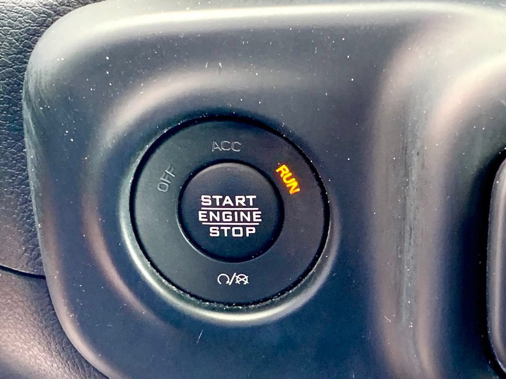 Used 2021 Jeep Wrangler Sport AWD/4WD image 30