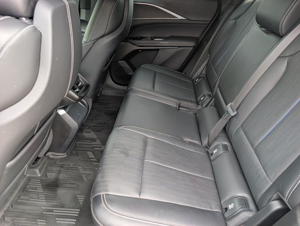Certified 2024 Cadillac Lyriq Sport AWD/4WD image 17