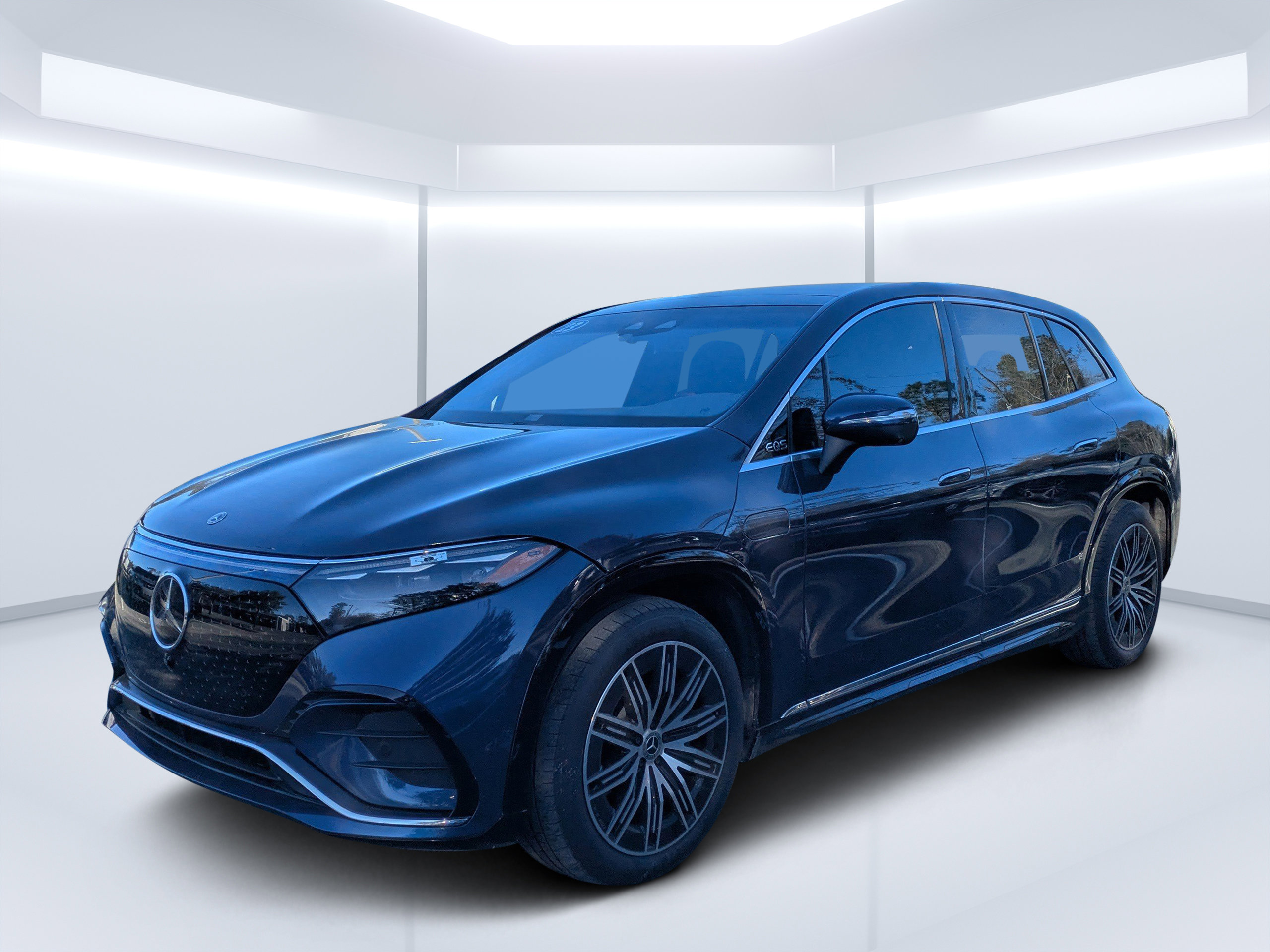 Certified 2023 Mercedes-Benz EQS 580 4MATIC SUV image 10