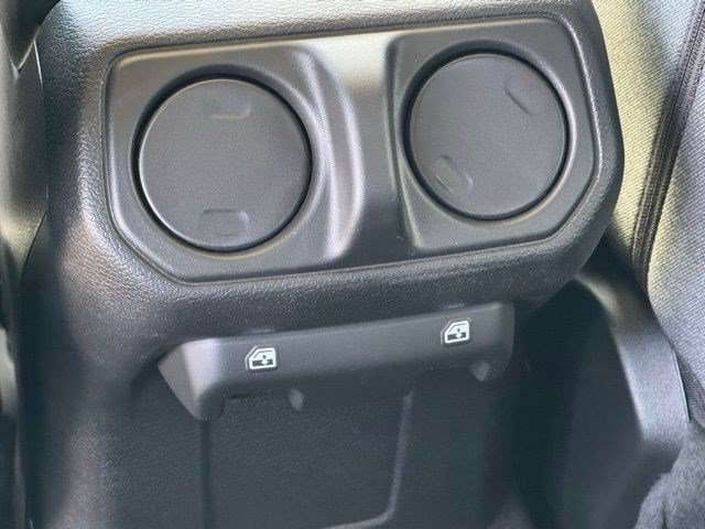 New 2026 Jeep Gladiator Sport AWD/4WD image 31