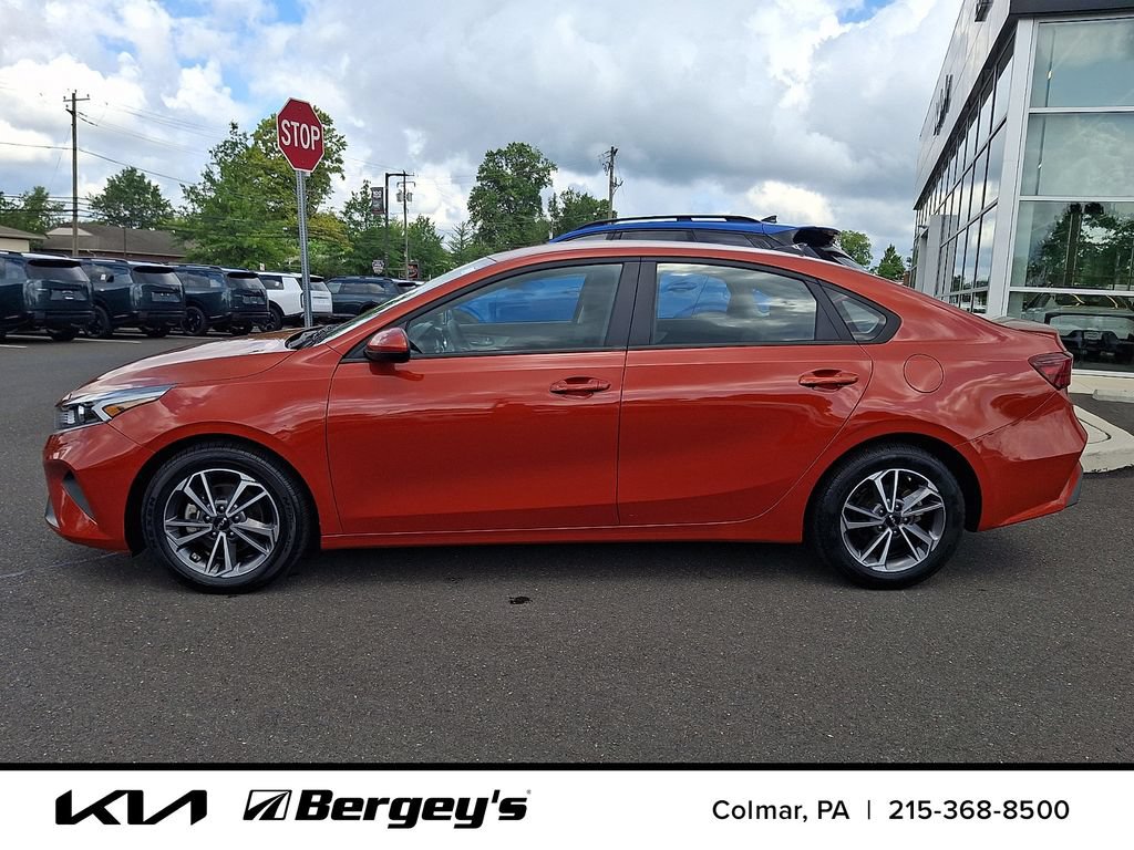 Certified 2023 Kia Forte LXS FWD image 9