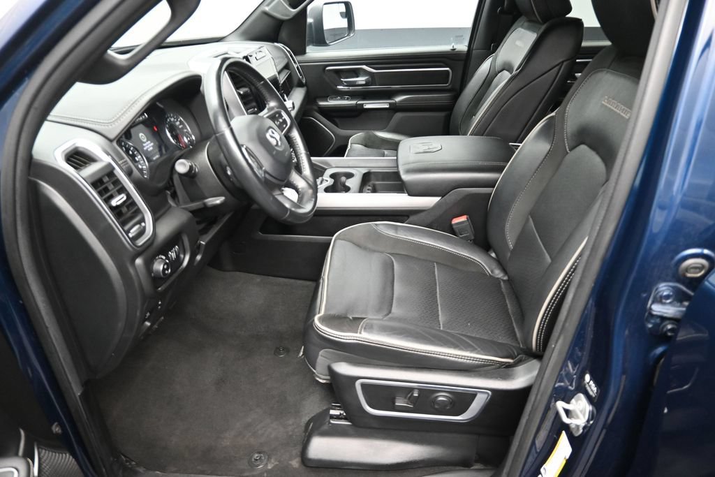 Used 2023 RAM 1500 Laramie AWD/4WD image 16
