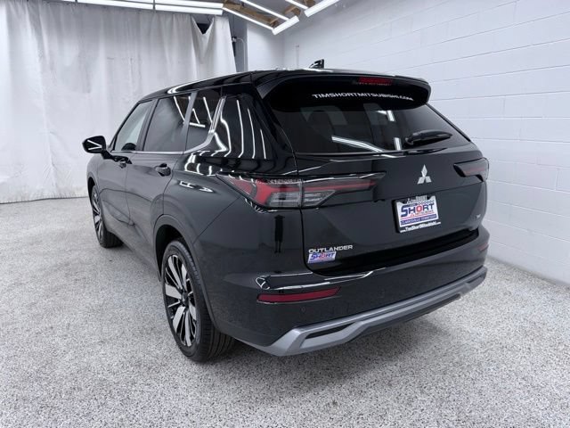 New 2026 Mitsubishi Outlander SE FWD image 4