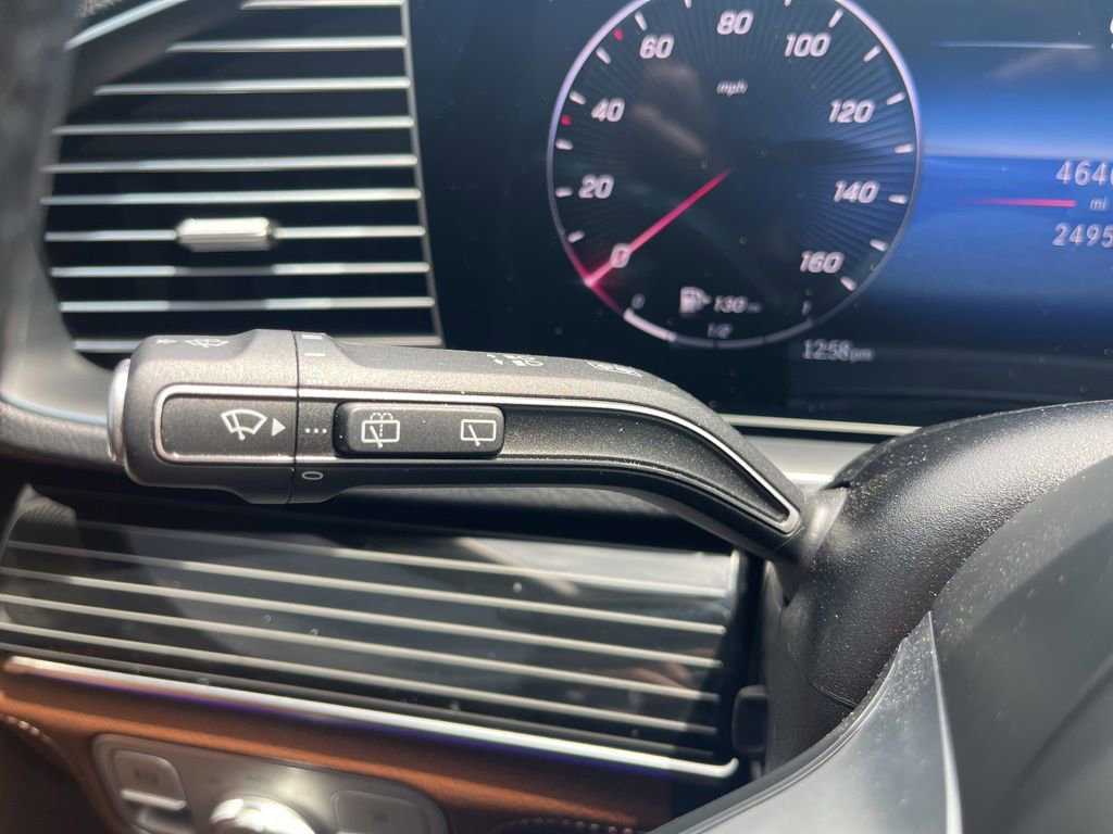 Used 2024 Mercedes-Benz GLS 580 4MATIC image 27