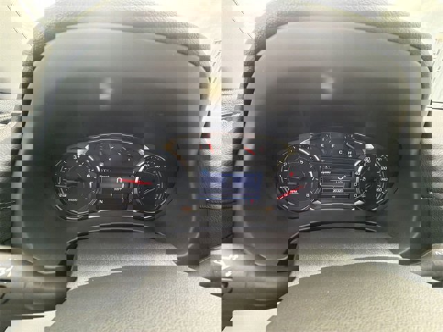 Used 2023 GMC Terrain SLE w/ Driver Convenience Package image 42