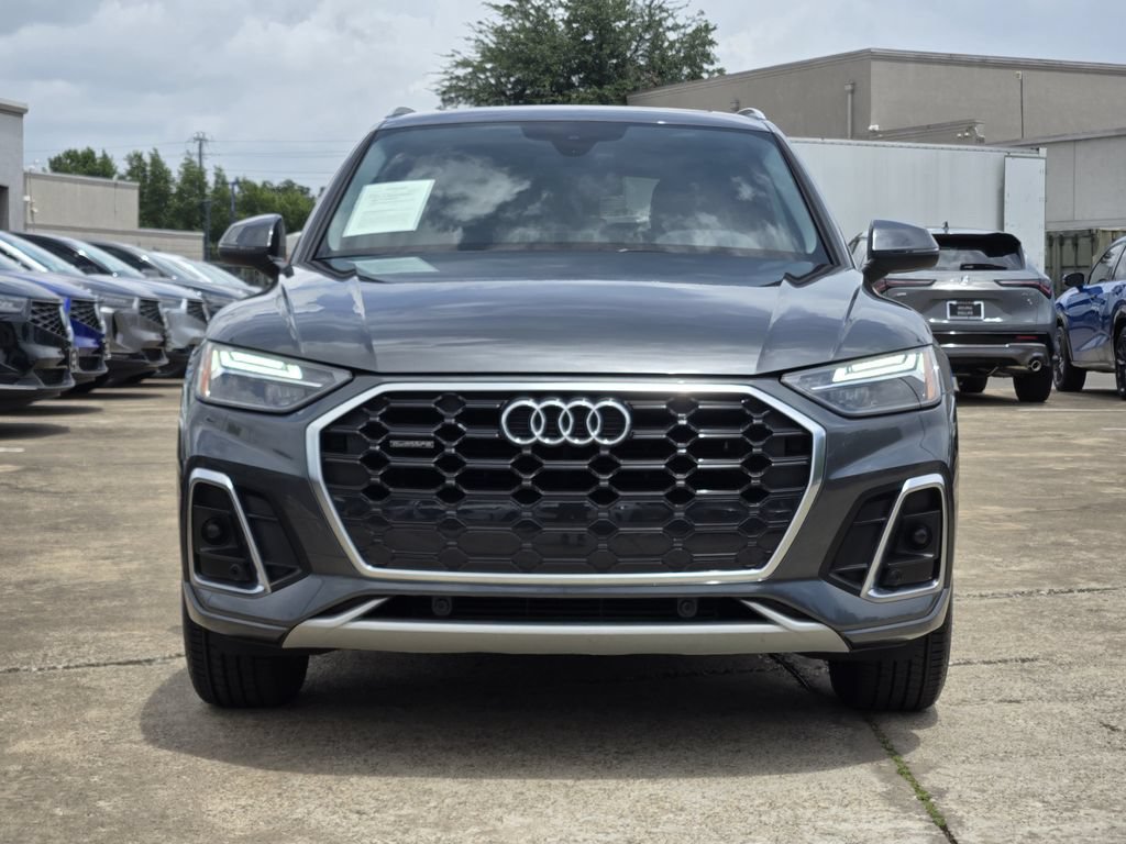 Certified 2023 Audi Q5 2.0T Premium w/ Convenience Package AWD/4WD image 4