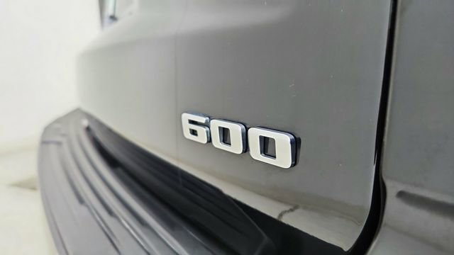 Used 2025 Cadillac Escalade Sport w/ Touring Package image 19