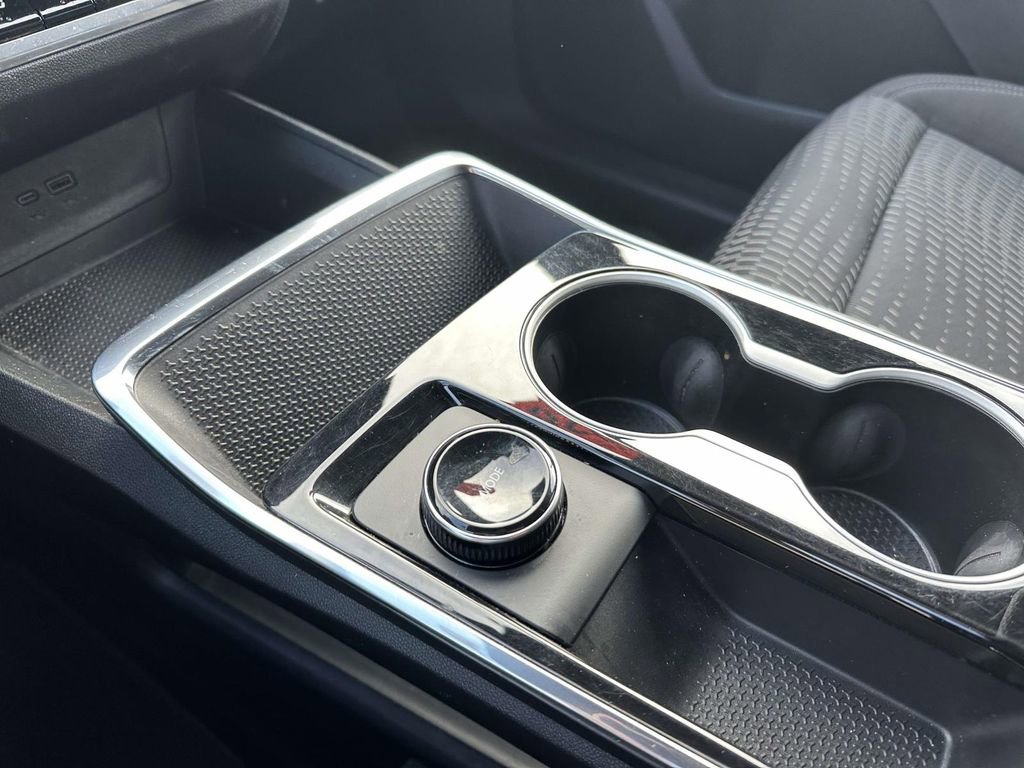 Used 2026 Chevrolet Equinox LT image 27