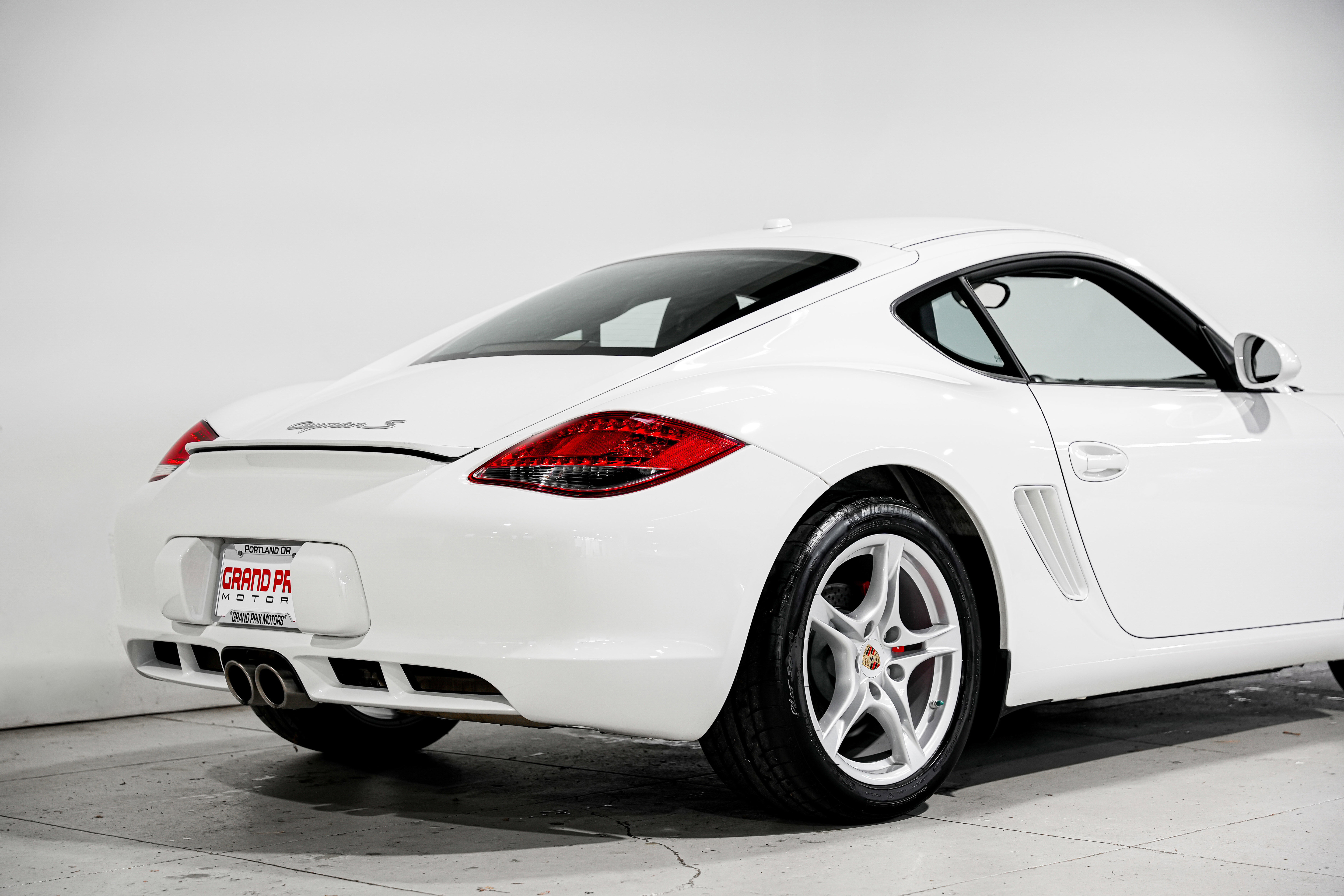 Used 2011 Porsche Cayman S image 33