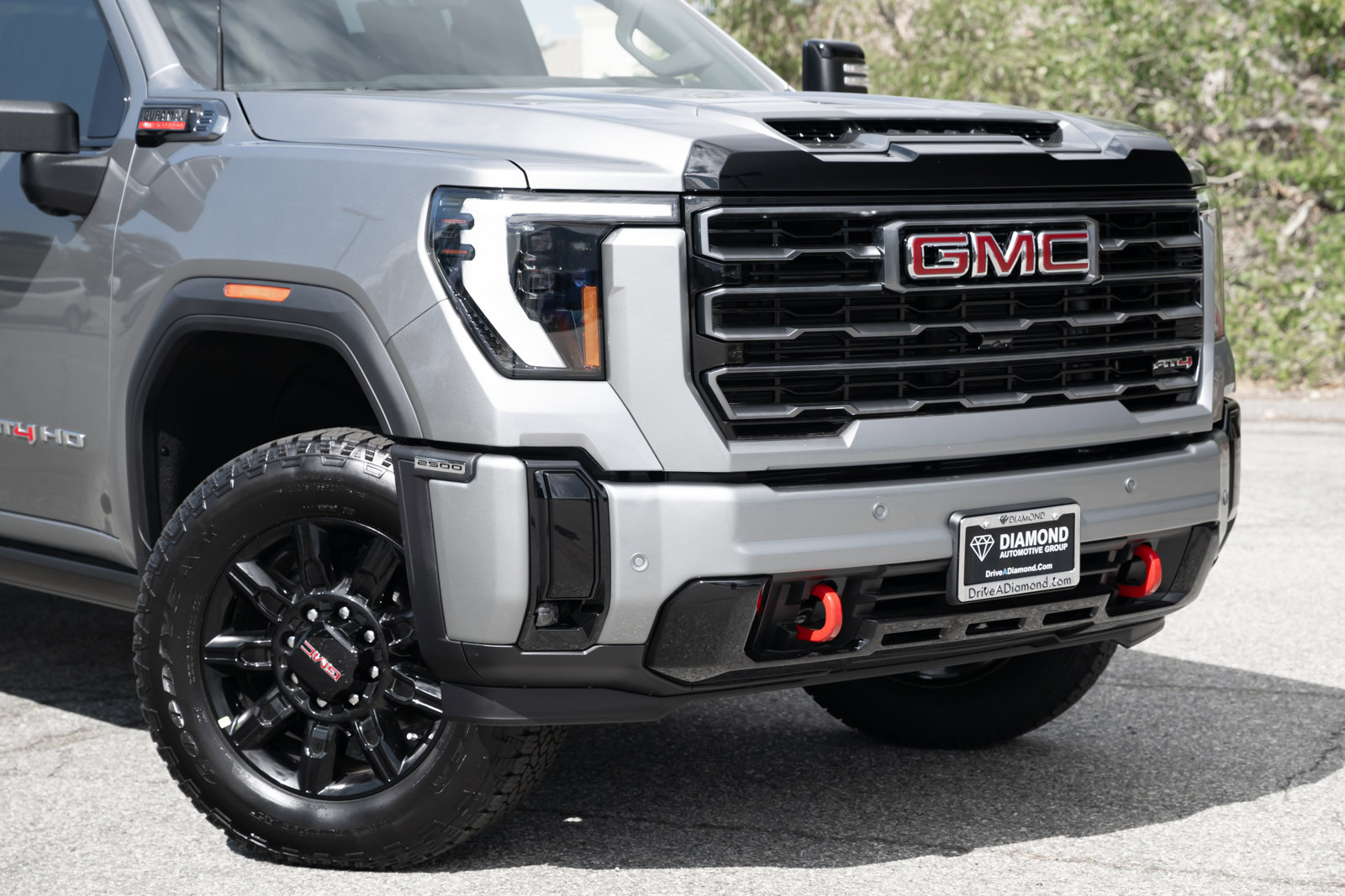 New 2026 GMC Sierra 2500 AT4 w/ AT4 Premium Plus Package image 9
