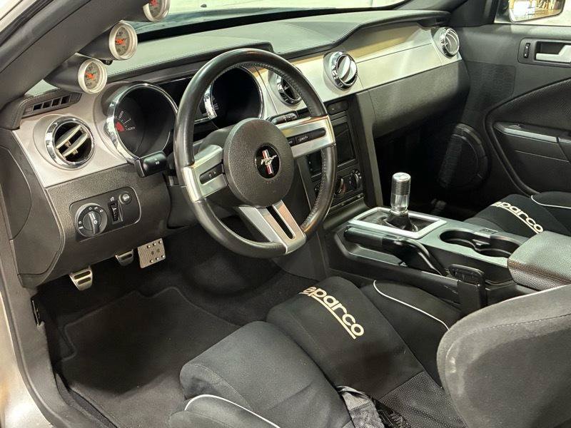 Used 2009 Ford Mustang GT Premium RWD image 12