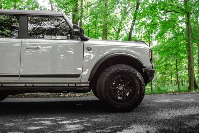 Used 2021 Ford Bronco First Edition AWD/4WD image 4