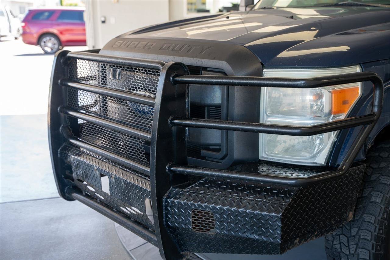 Used 2011 Ford F250 XL w/ Skid Plate Pkg AWD/4WD image 11
