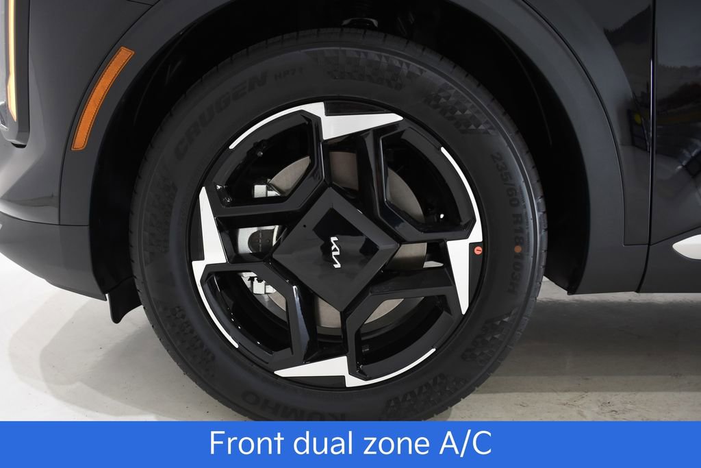 New 2026 Kia Sportage EX w/ EX Panorama Roof Package image 6