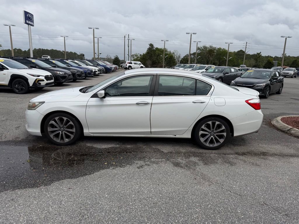 Used 2013 Honda Accord Sport image 10