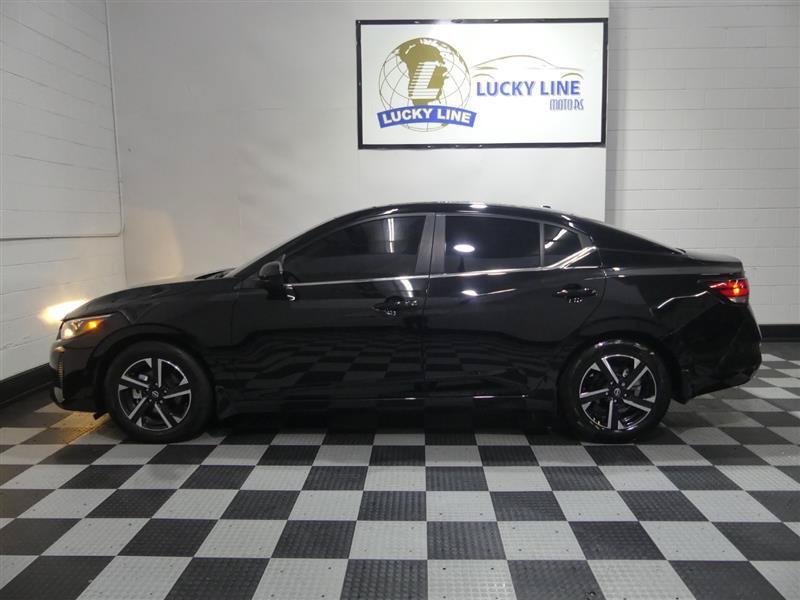 Used 2025 Nissan Sentra SV FWD image 7