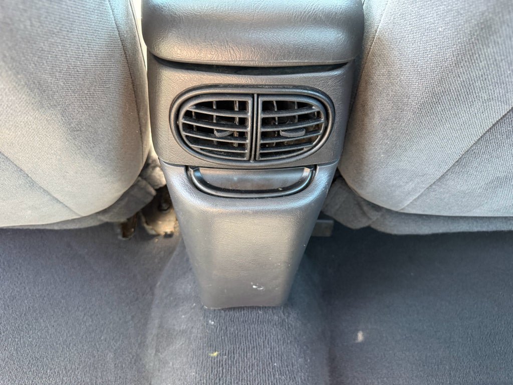 Used 2003 Ford Taurus SES FWD image 19
