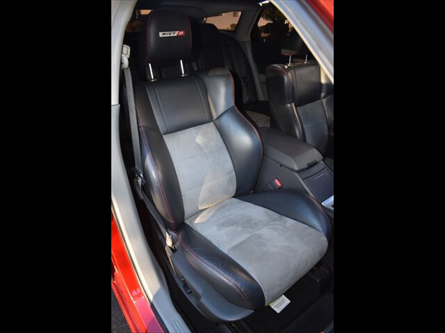 Used 2006 Dodge Magnum SRT8 w/ SRT Option Group I RWD image 32