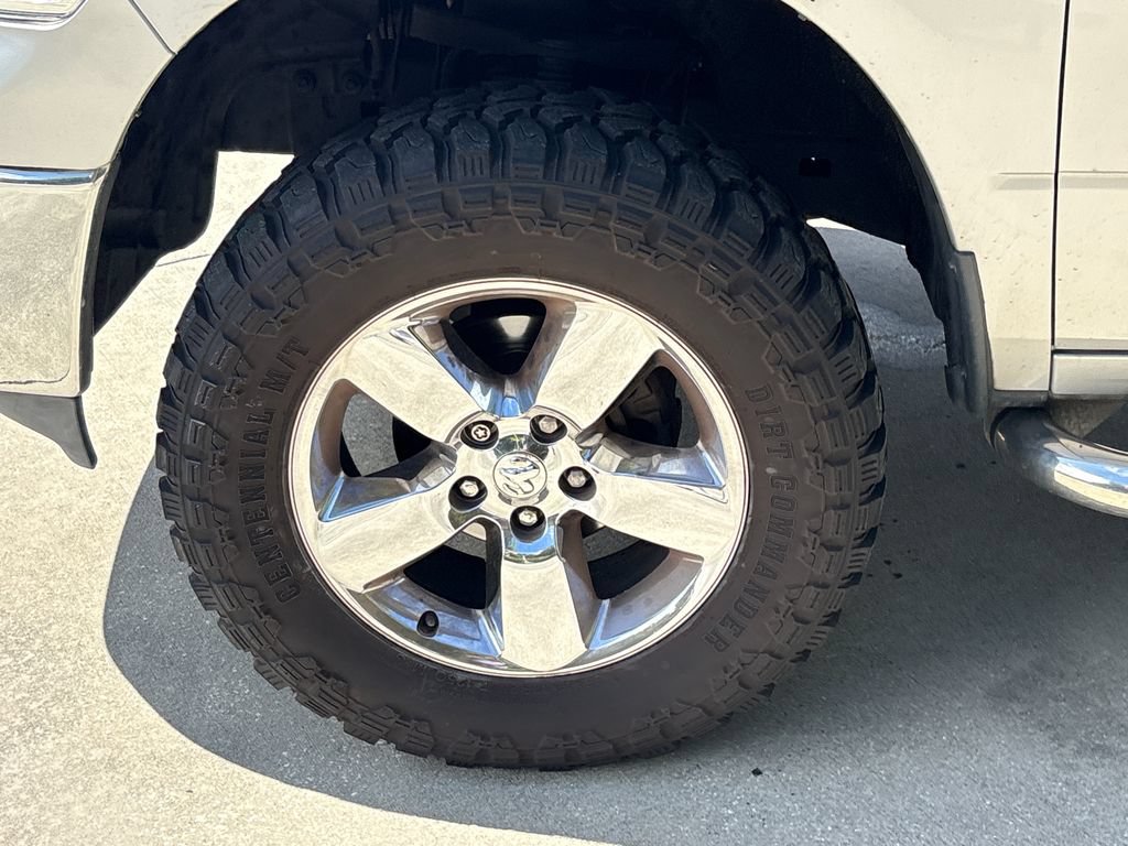 Used 2019 RAM 1500 Big Horn AWD/4WD image 12