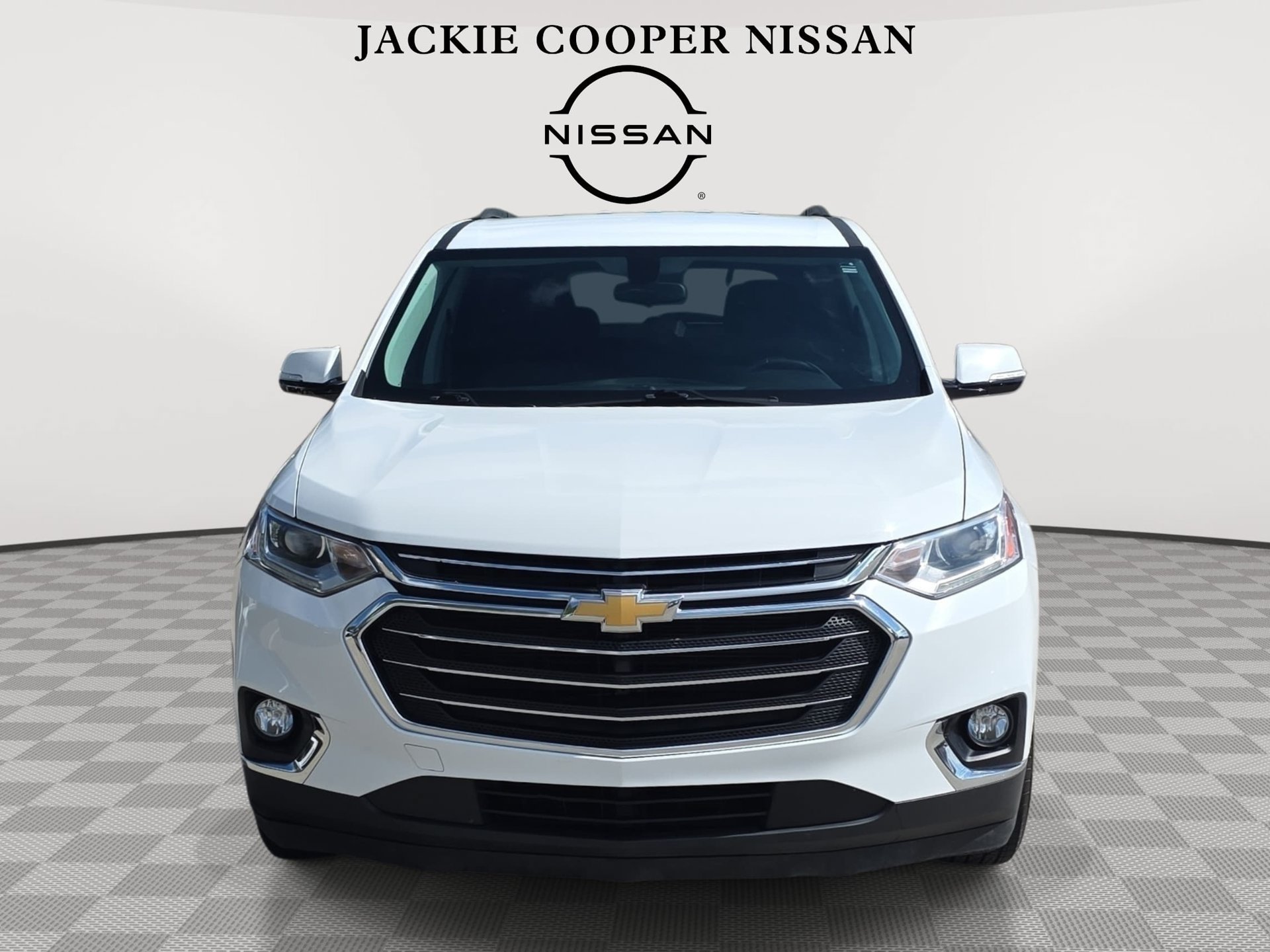 Used 2019 Chevrolet Traverse LT AWD/4WD image 2