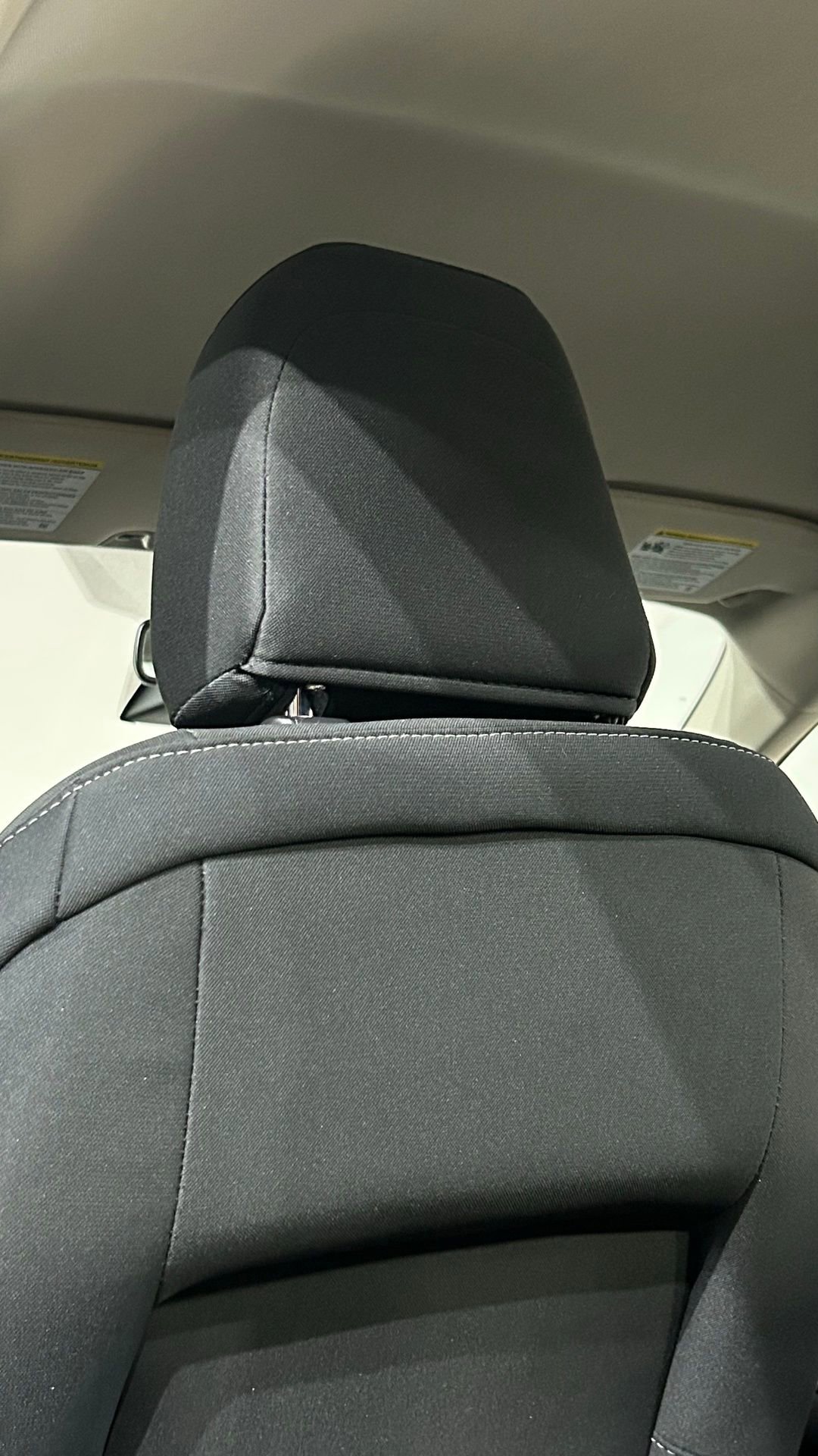 Used 2020 Ford Fusion SE FWD image 33