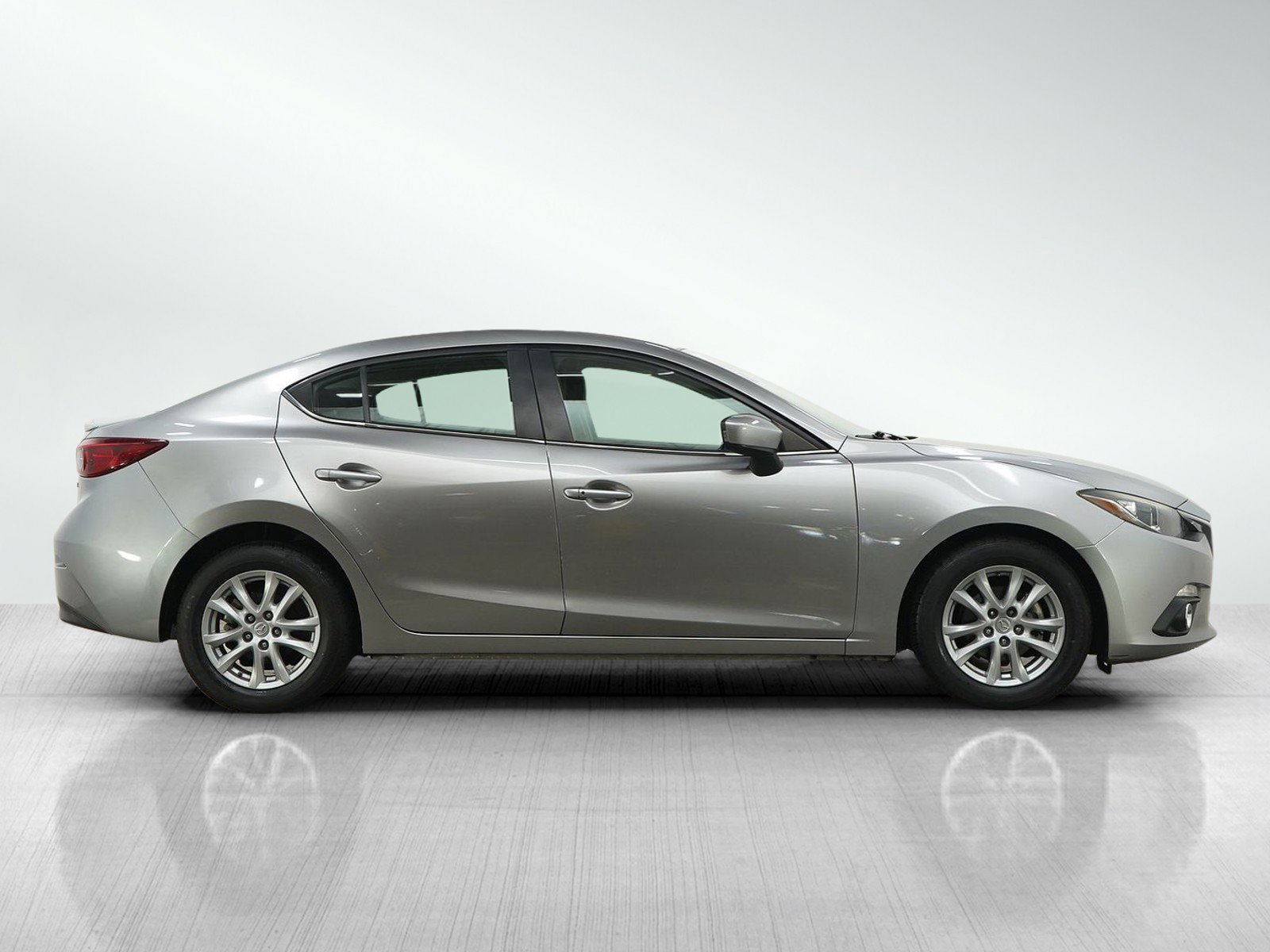 Used 2015 MAZDA MAZDA3 i Touring FWD image 6