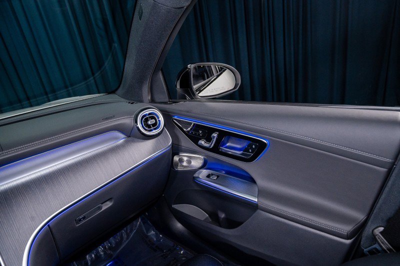 Certified 2026 Mercedes-Benz GLC 300 image 21