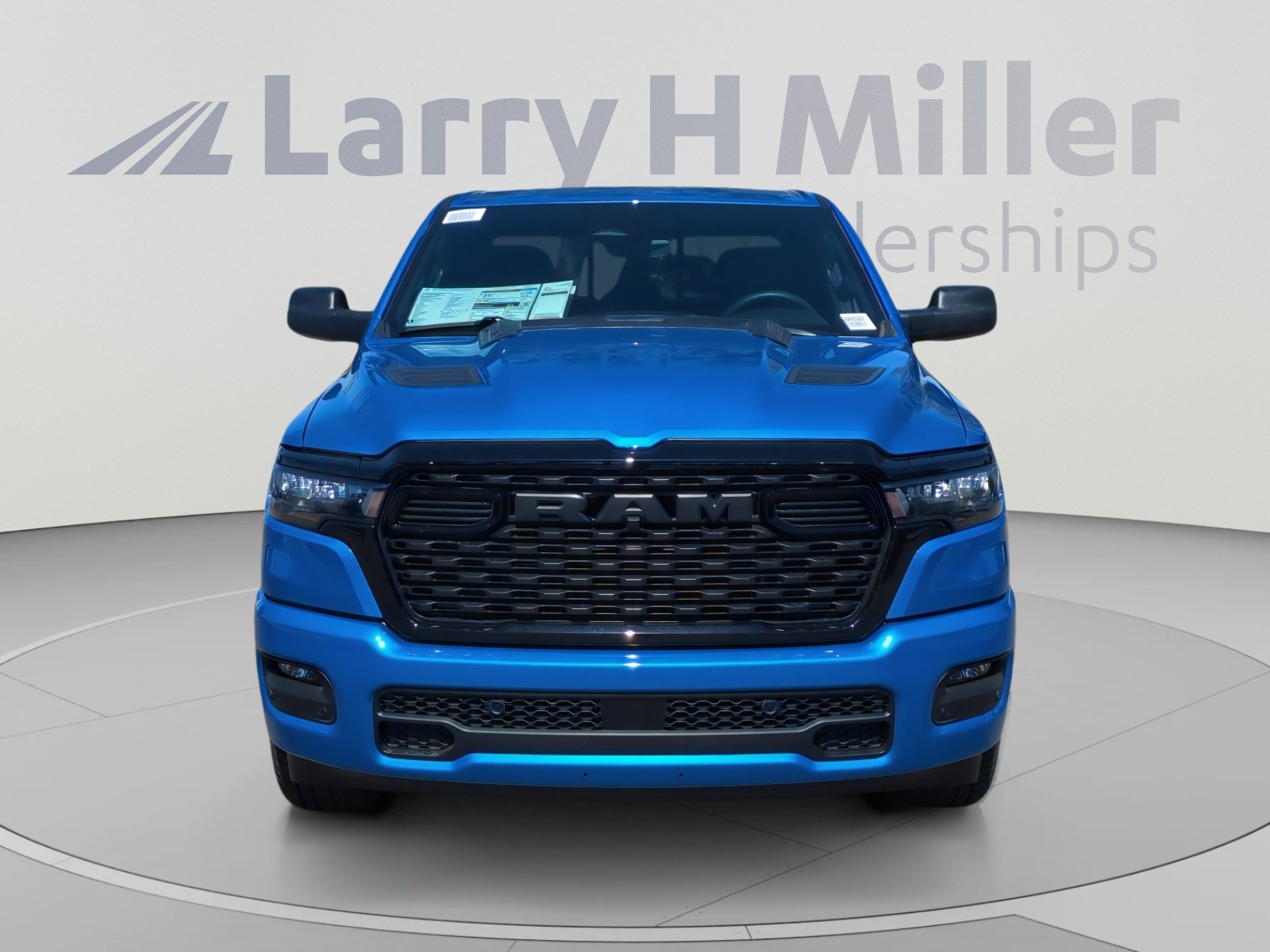 New 2026 RAM 1500 Express AWD/4WD image 8
