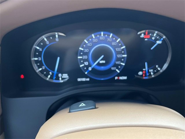 Used 2016 Cadillac Escalade Platinum image 39