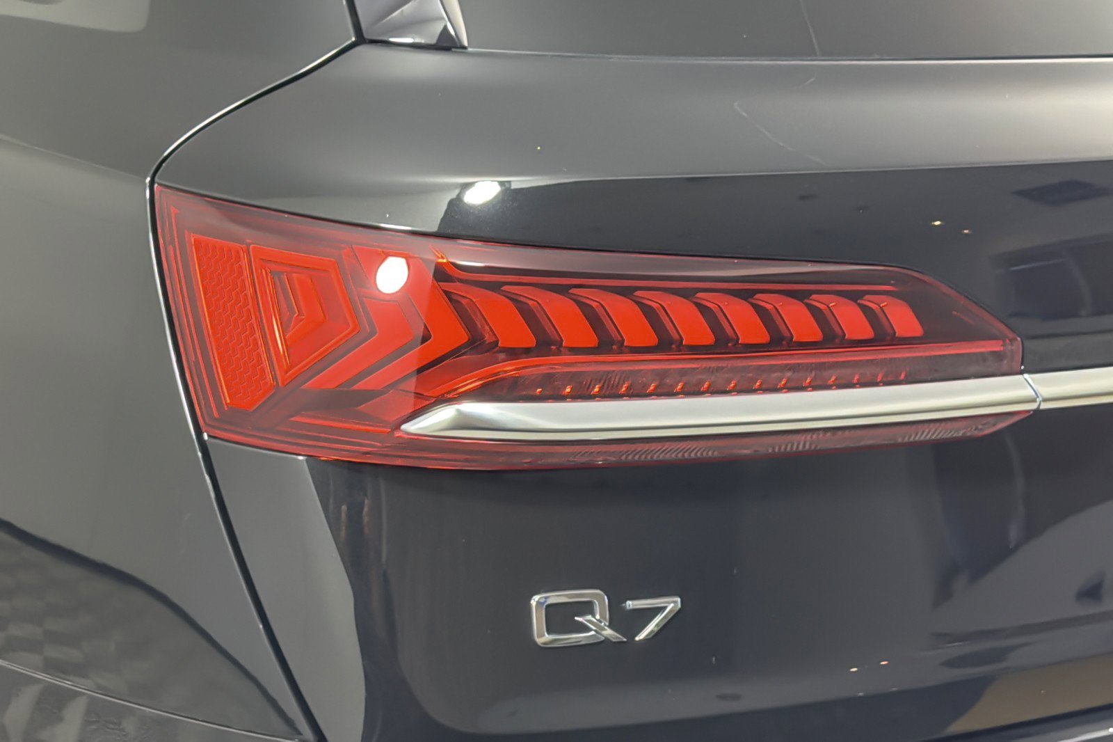 Used 2023 Audi Q7 3.0T Premium Plus w/ Premium Plus Package image 27